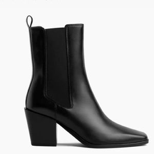 Thursday Boot Soho Chelsea Boot